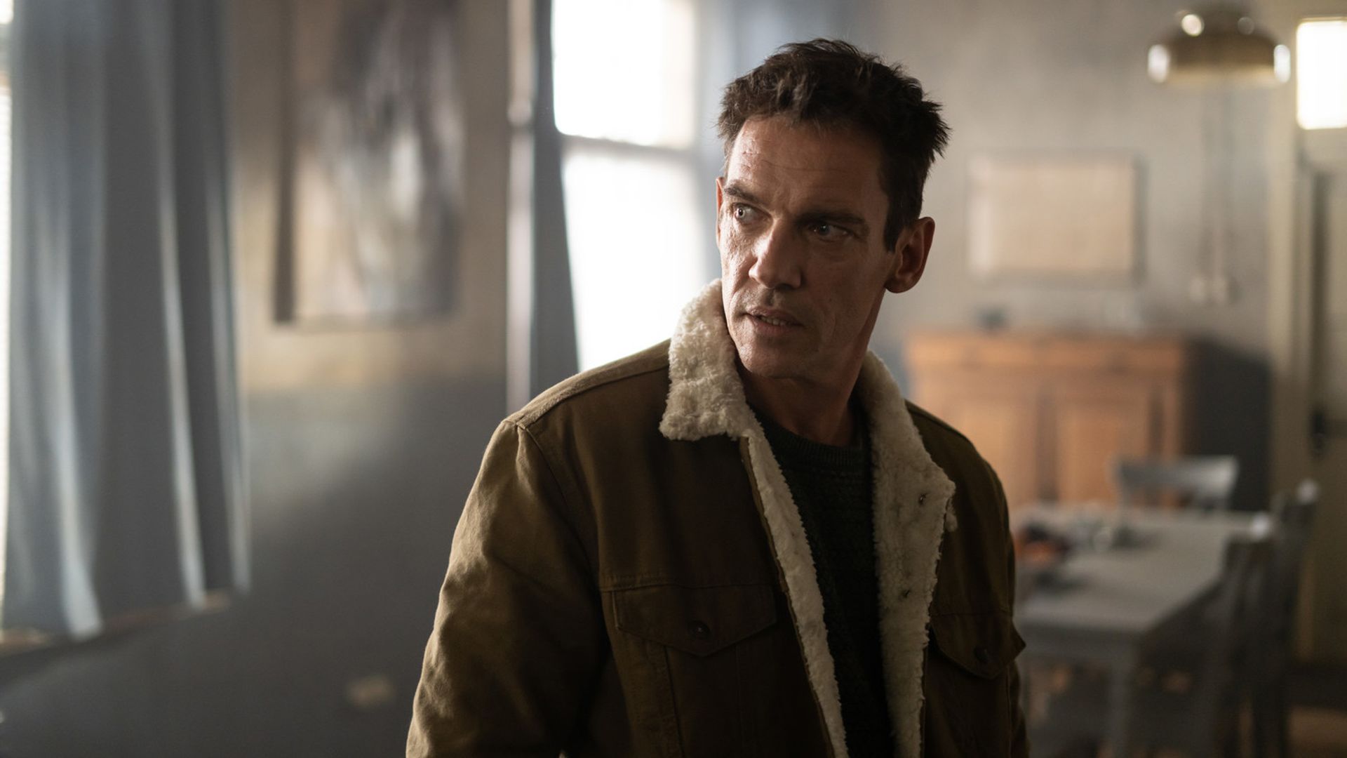 Jonathan Rhys Meyers în filmul 'The Aspern Papers'