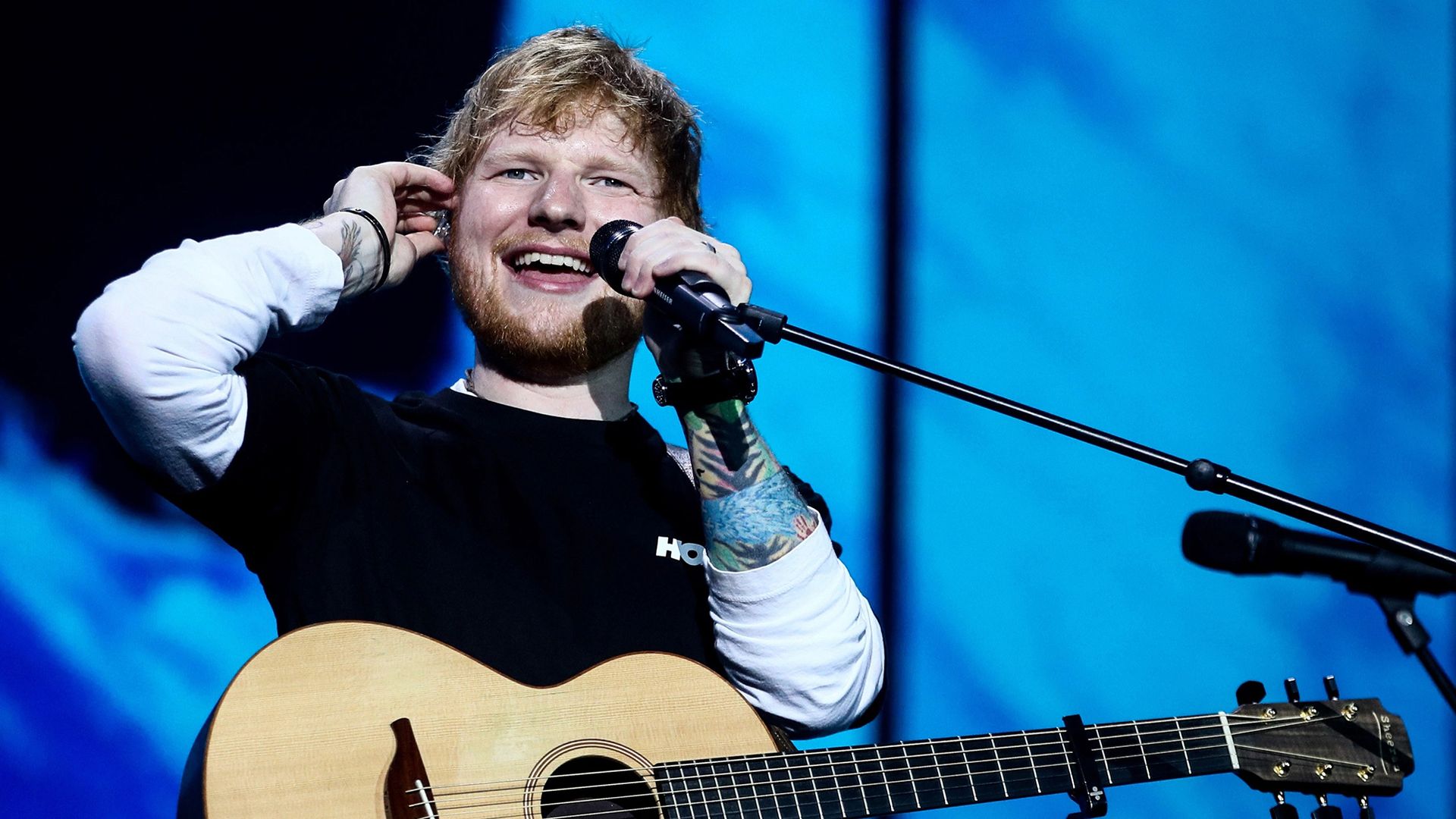 Un reprezentant de seamă al semnului Vărsător este cântărețul Ed Sheeran