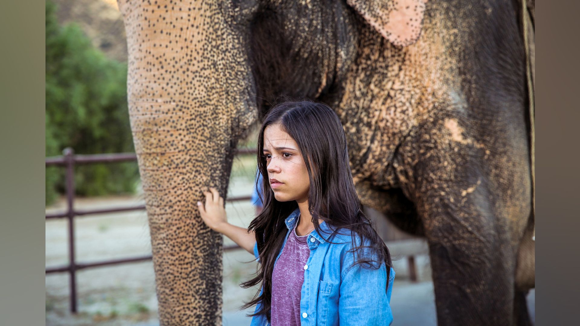 Jenna Ortega în filmul Saving Flora