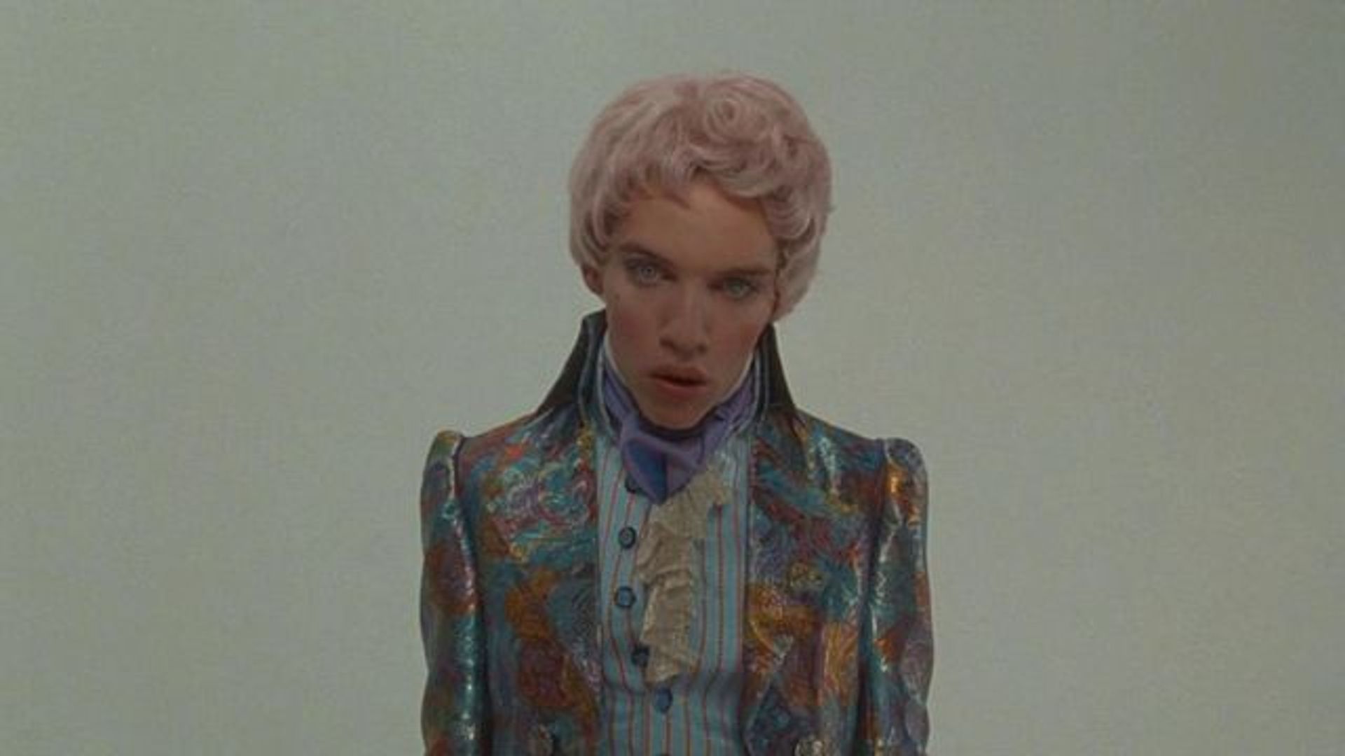 Jonathan Rhys Meyers în filmul „Velvet Goldmine”