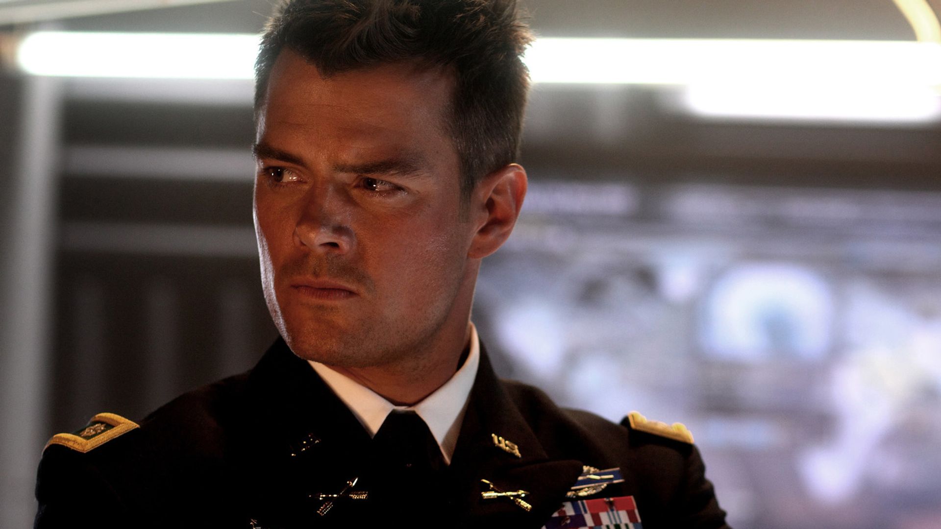 Josh Duhamel în filmul “Transformers 3: Dark of the Moon”