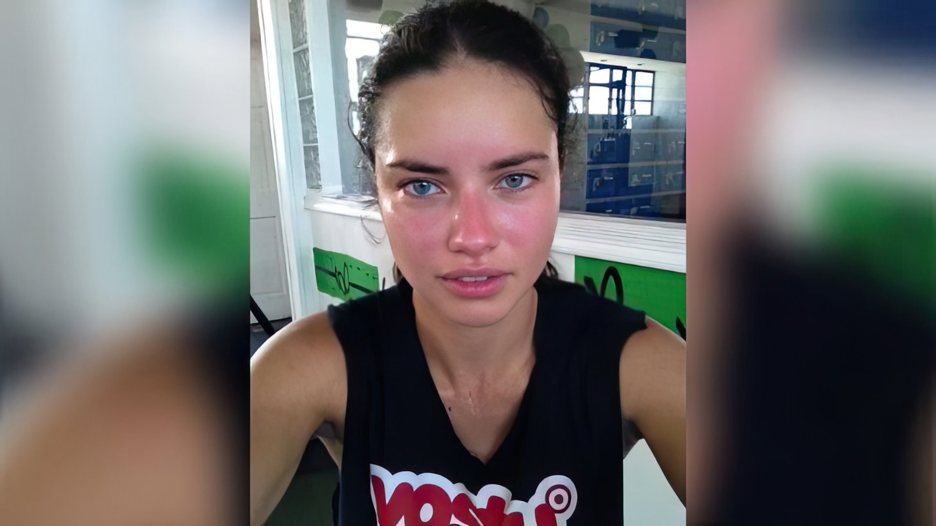 Adriana Lima fără machiaj