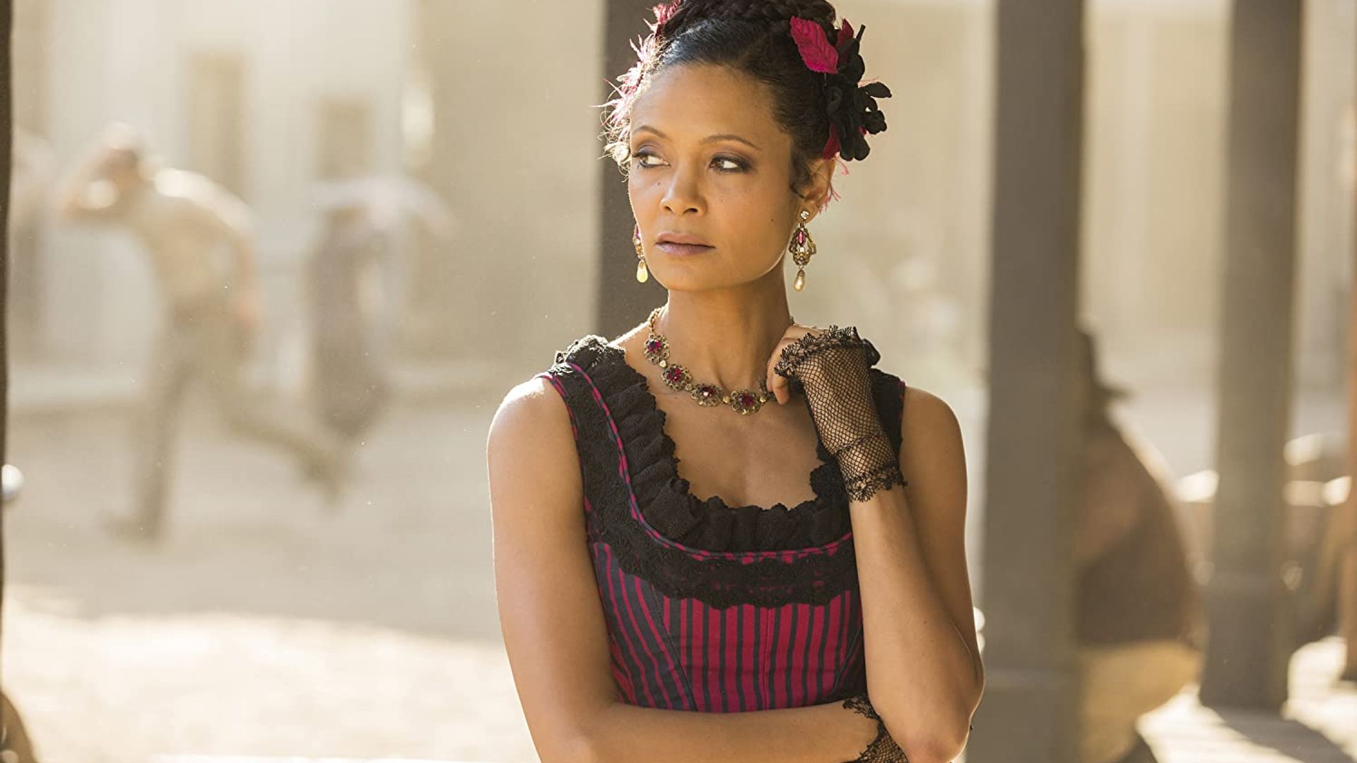Westworld: Thandiwe Newton în rolul Maeve Millay