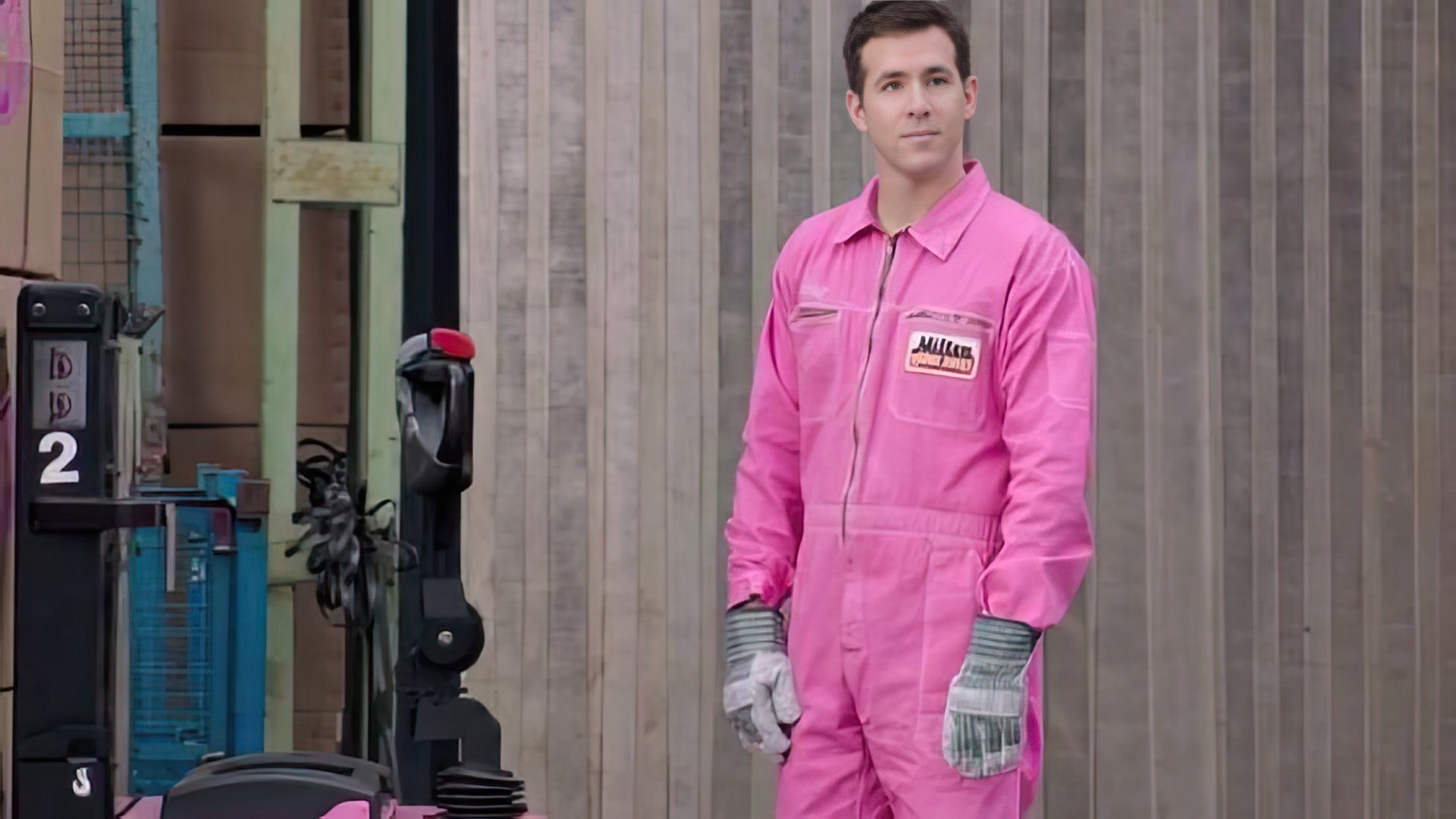 În The Voices, Ryan Reynolds a jucat rolul modestului îngrijitor Jerry