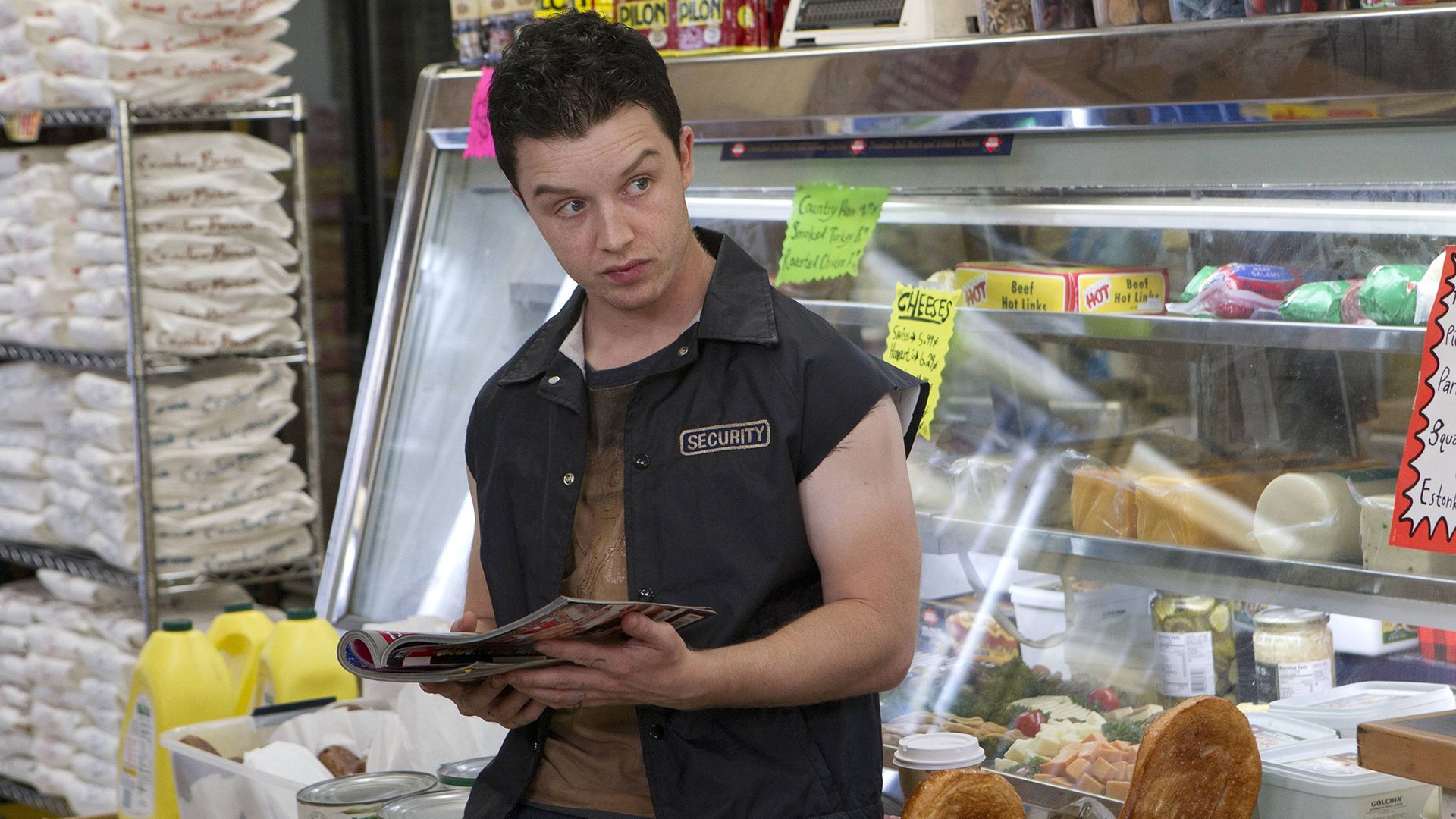 Noel Fisher ca Mickey Milkovich