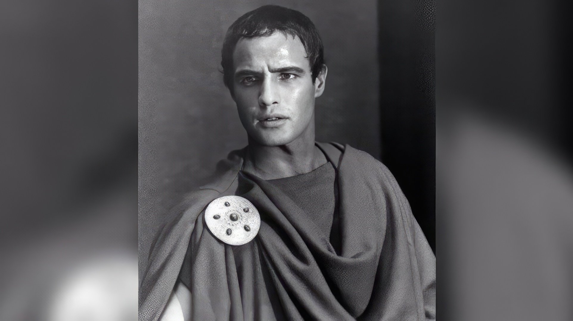 Marlon Brando ca Mark Antony