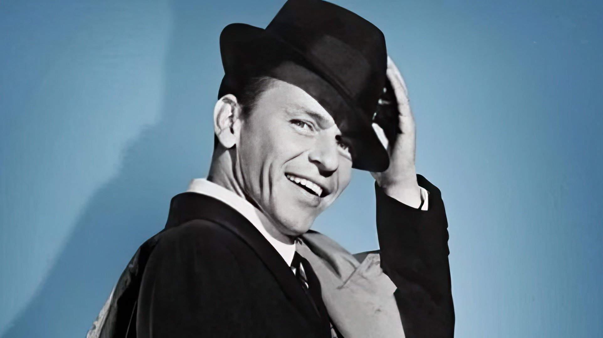 În fotografie: Frank Sinatra