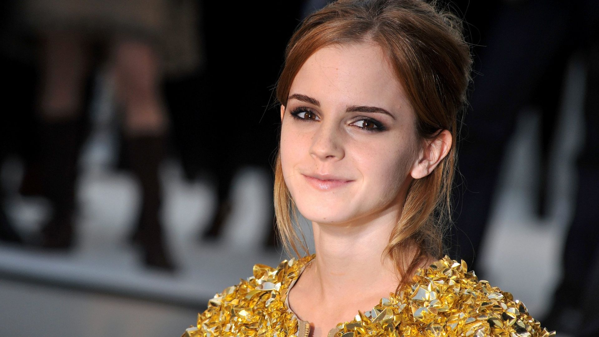 Charming Emma Watson was born under the sign of Aries