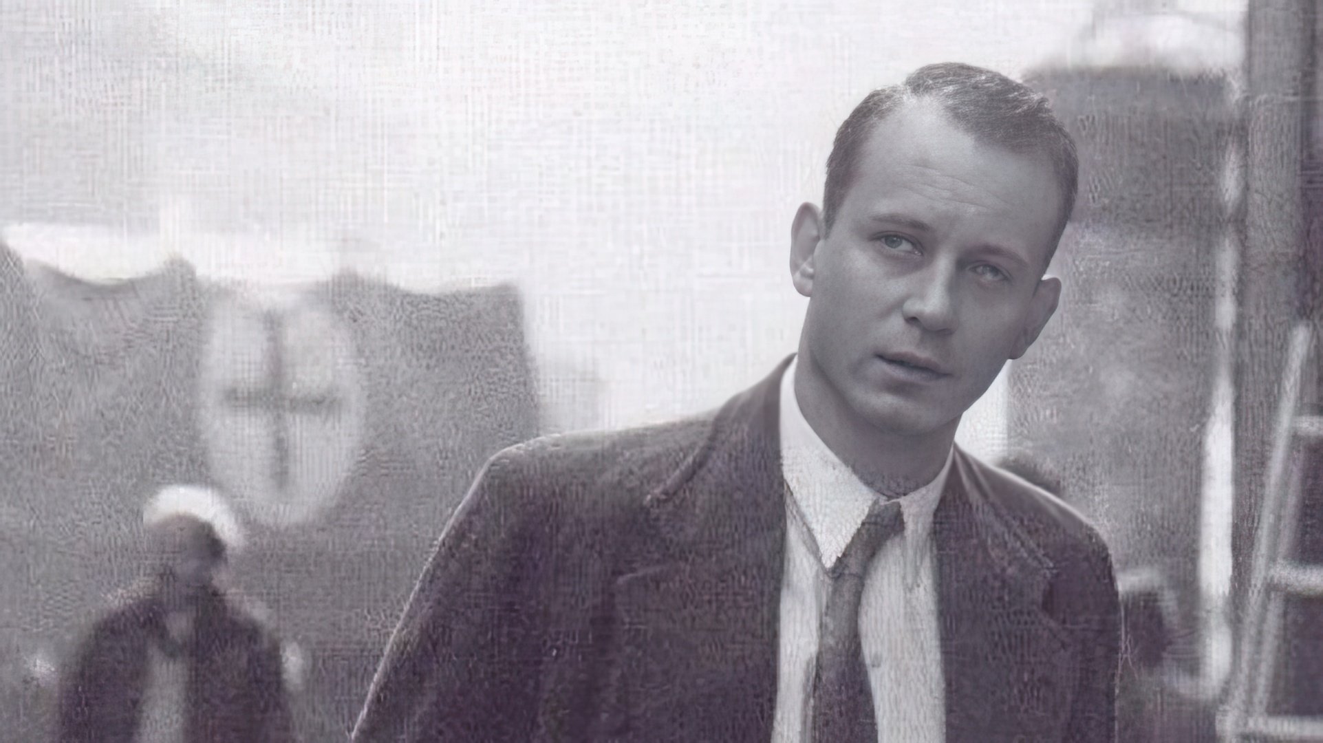 Pe platoul de filmare al filmului 'Good Evening, Mr. Wallenberg'