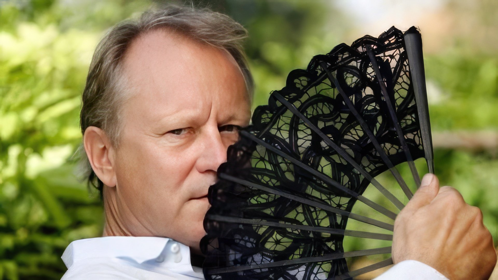 Înălțimea lui Stellan Skarsgård este de 191 cm