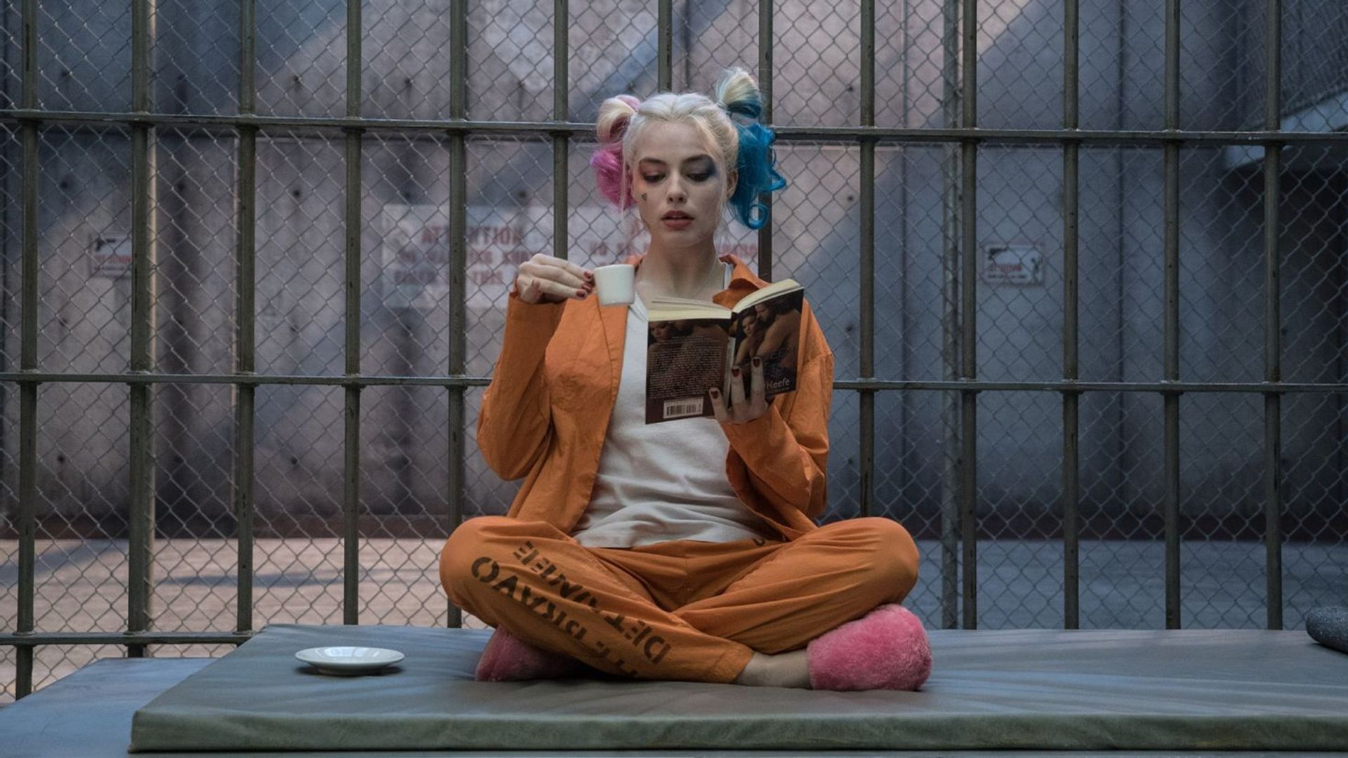 Margot Robbie în rolul Harley Quinn
