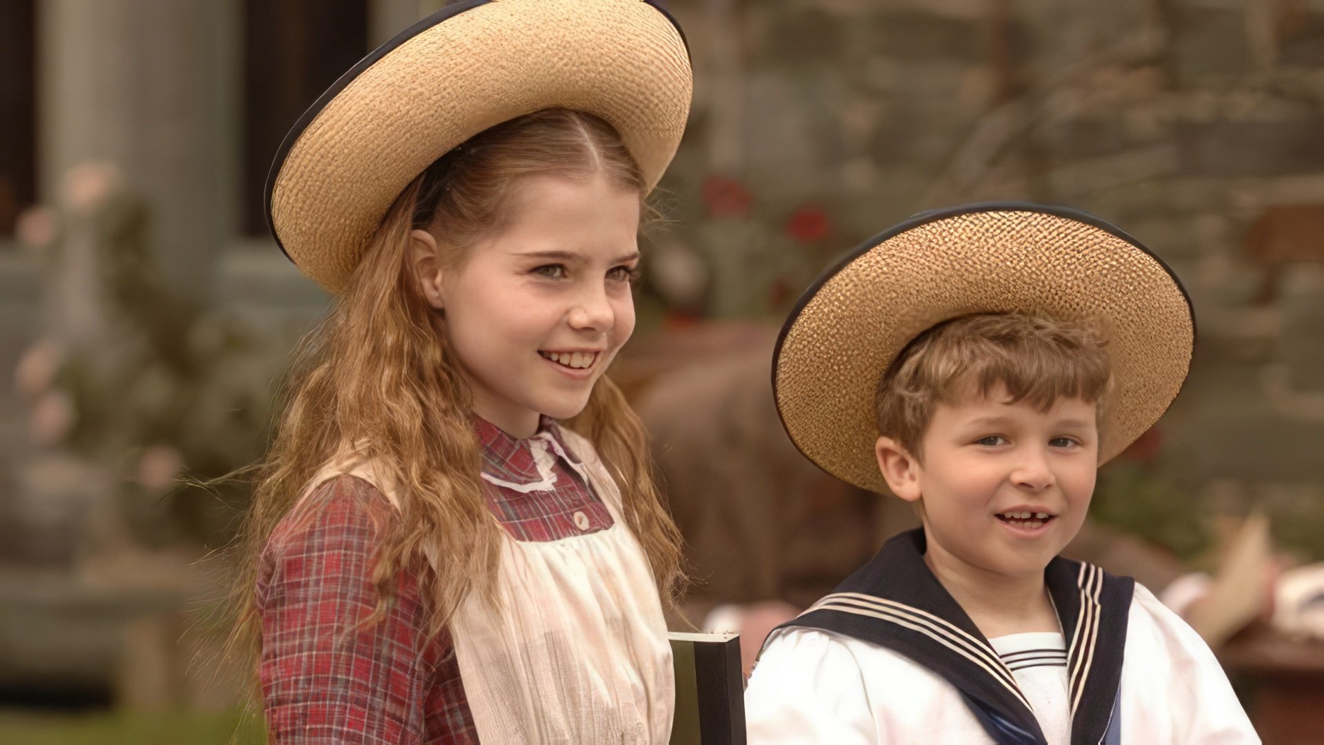 Lucy Boynton în filmul "Miss Potter"