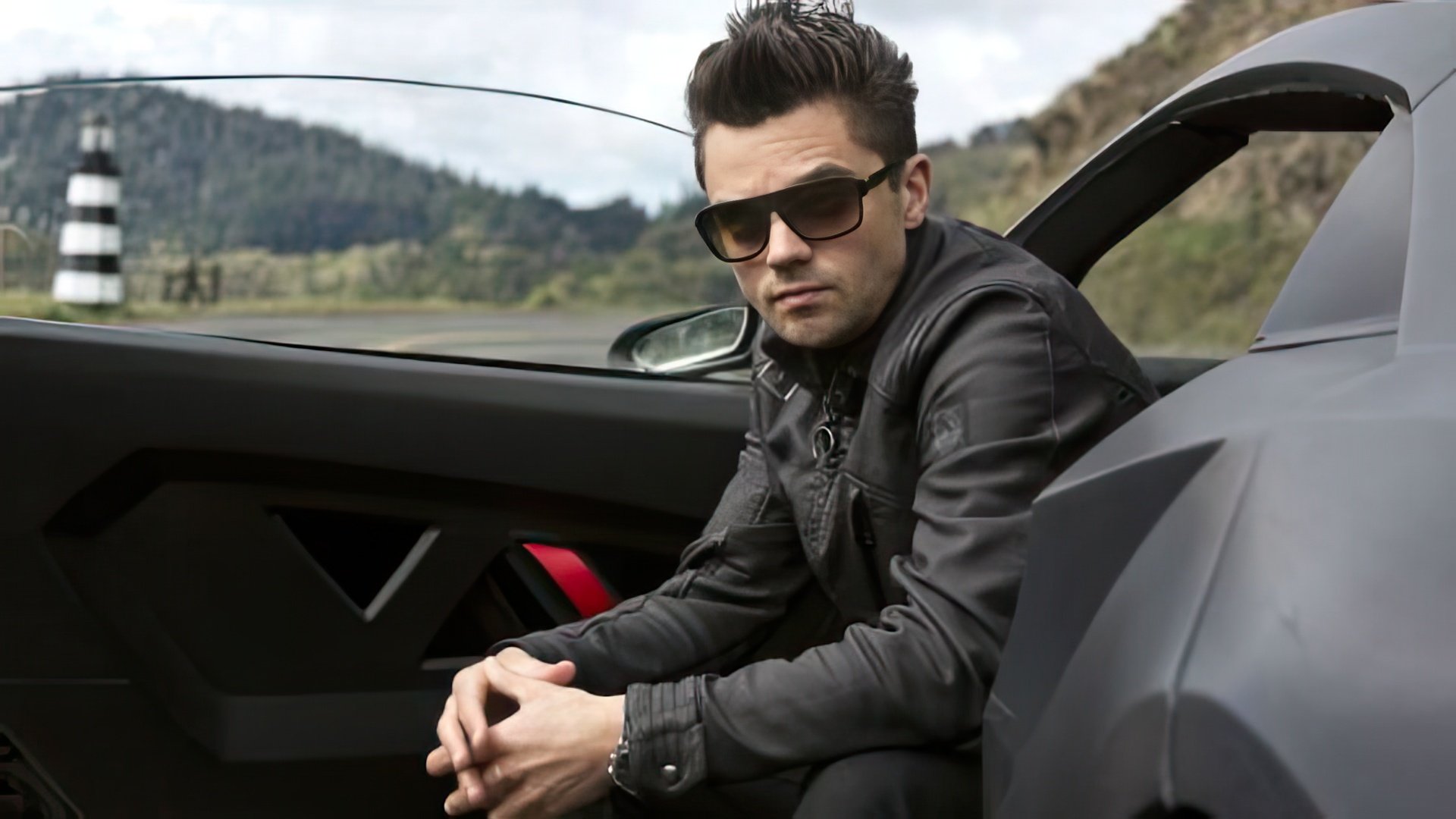 Tunsoarea lui Dominic Cooper în 'Need for Speed' a făcut senzație