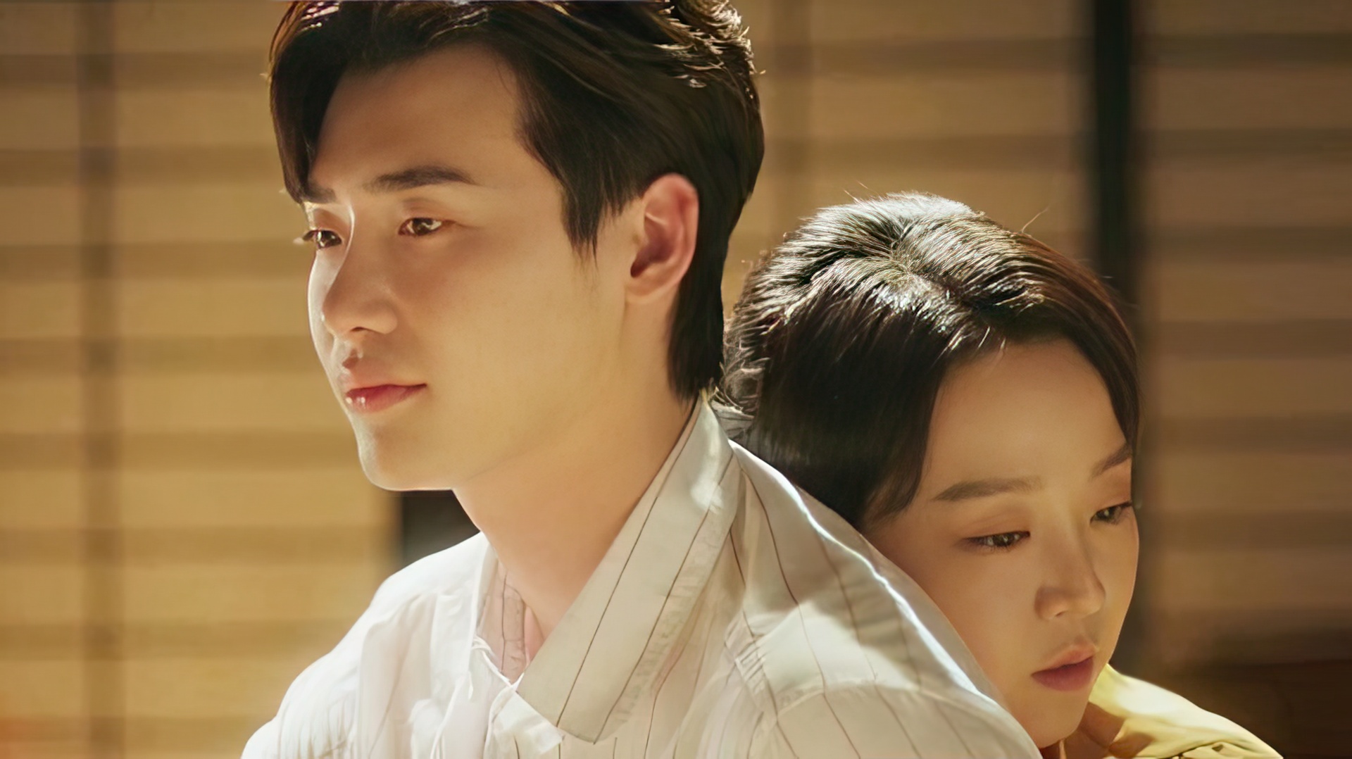 O scenă din filmul `Praise of Death` cu Lee Jong-Suk