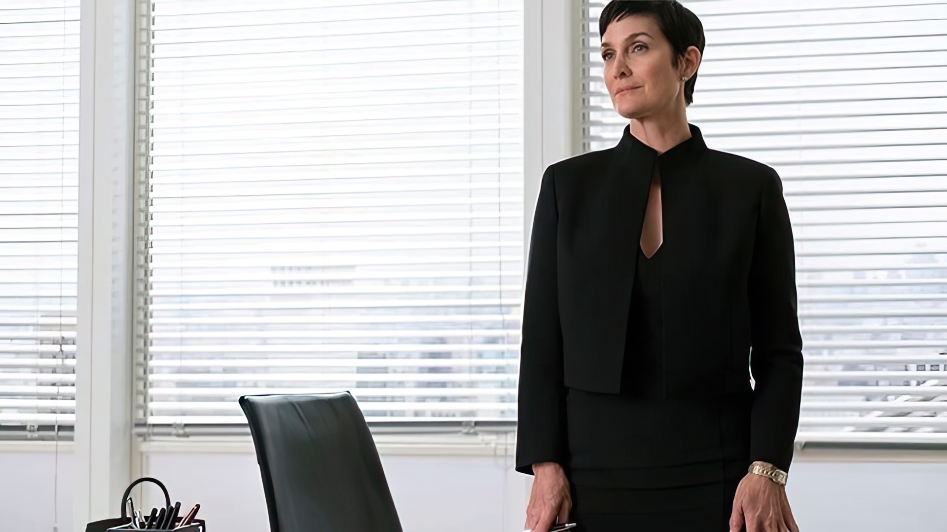 Carrie-Anne Moss în 'Jessica Jones'