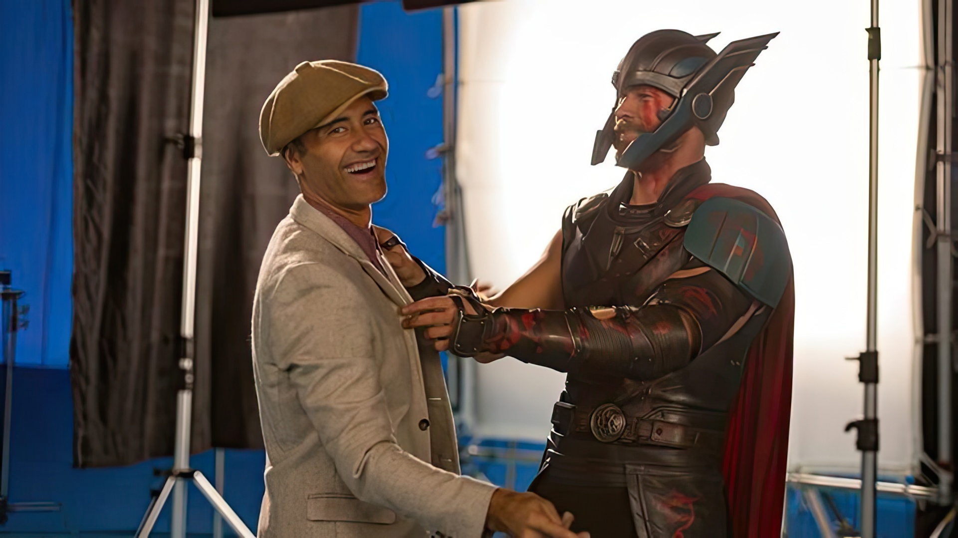 Pe platoul de filmare al Thor: Ragnarok