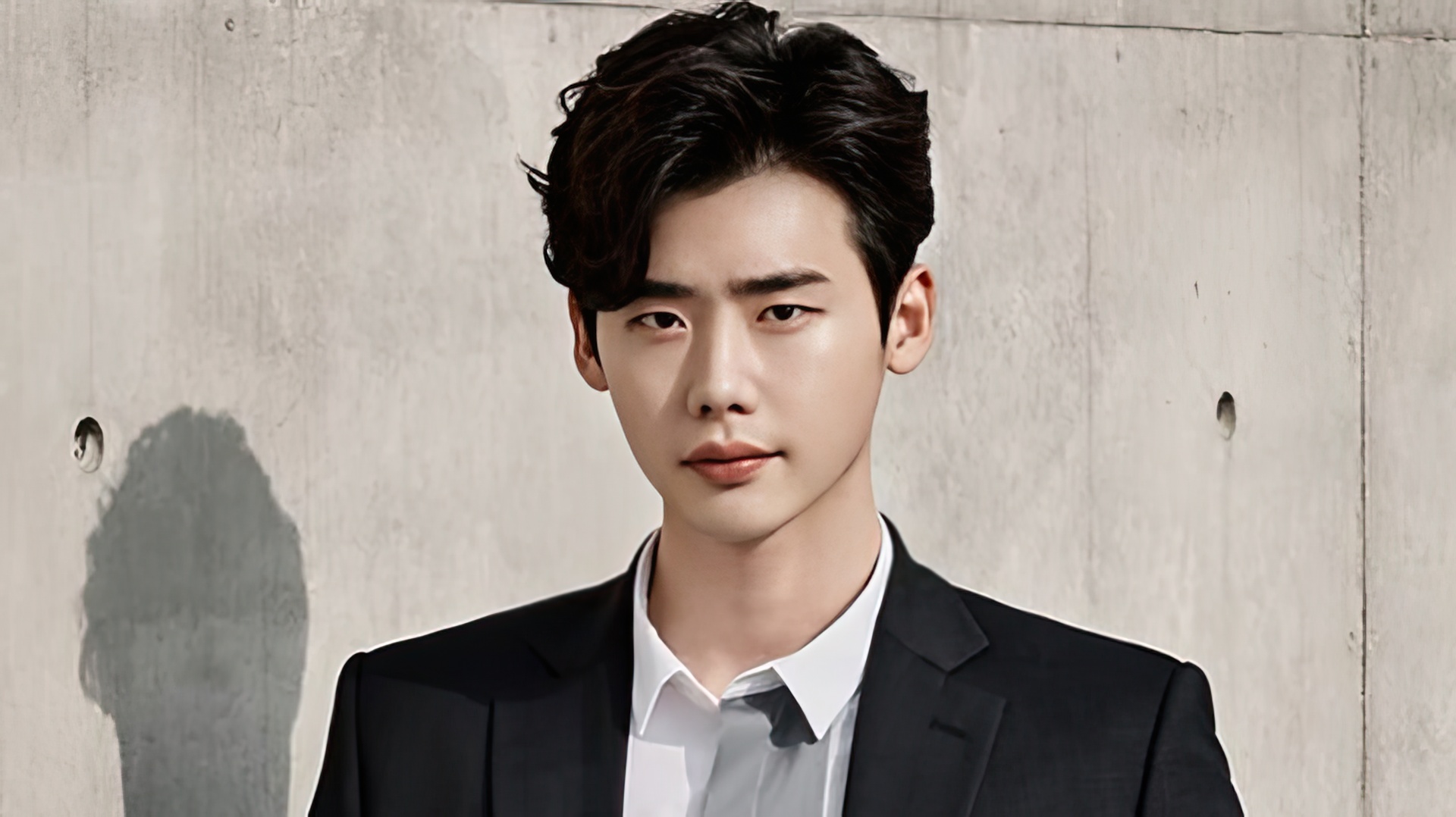 Lee Jong-suk