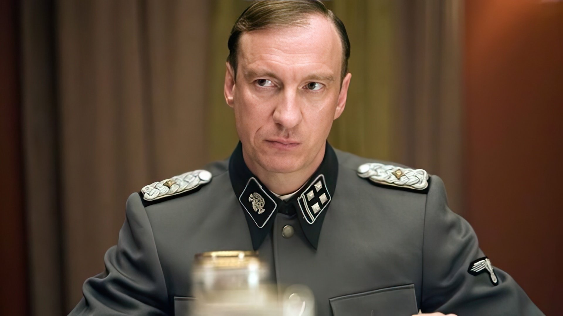 David Thewlis în drama 'The Boy in the Striped Pyjamas'