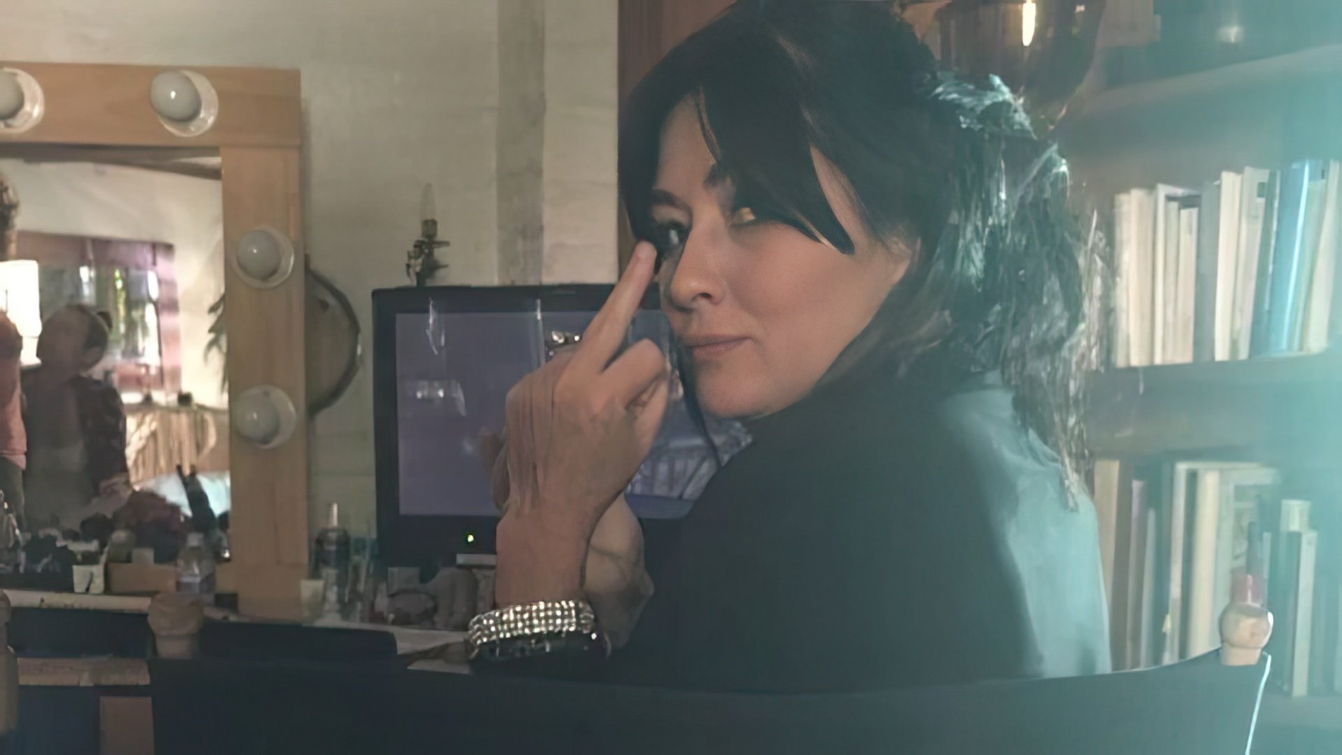 Shannen Doherty pe platoul de filmare al "Bethany"