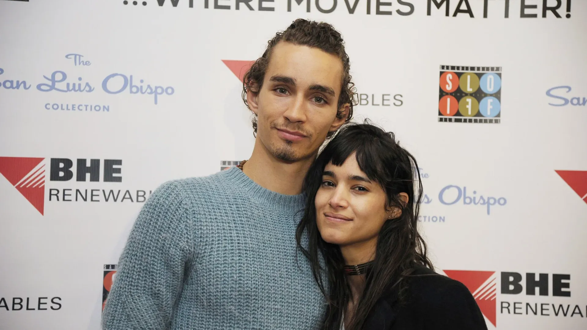 Sofia Boutella și Robert Sheehan