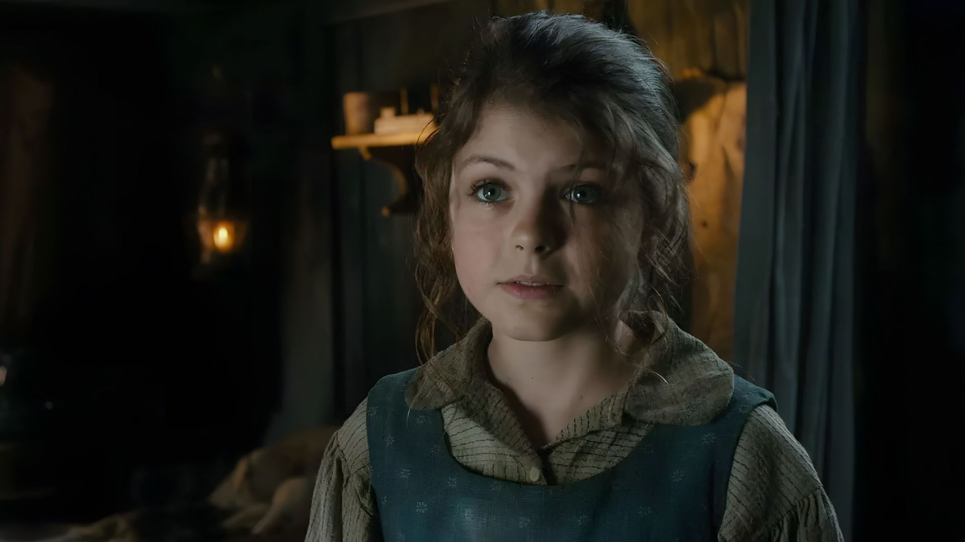 Thomasin McKenzie ca Astrid ('Hobbit')