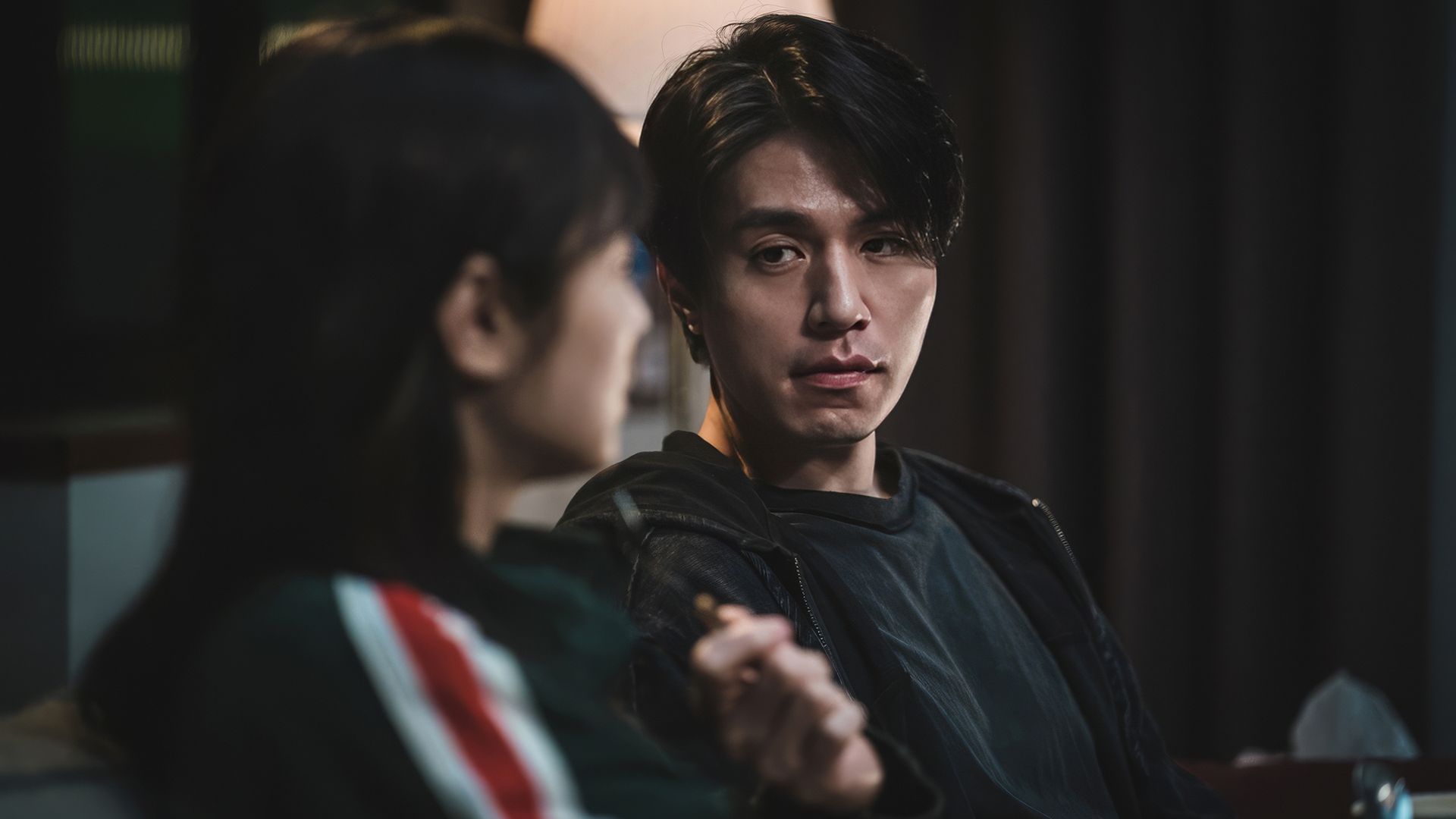 Lee Dong Wook în serialul TV 'Shop for Killers'