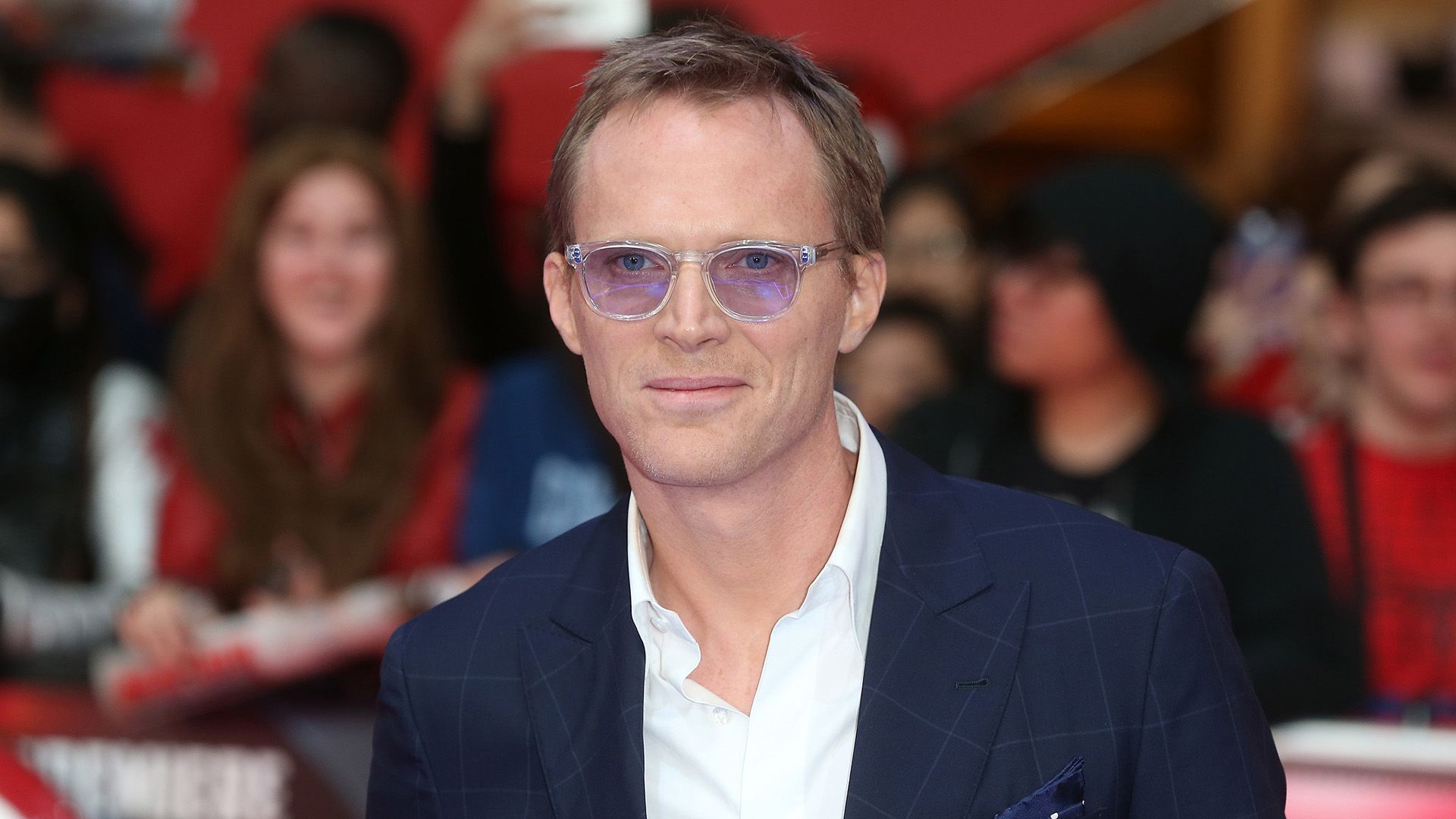 Paul Bettany, Gemeni conform horoscopului