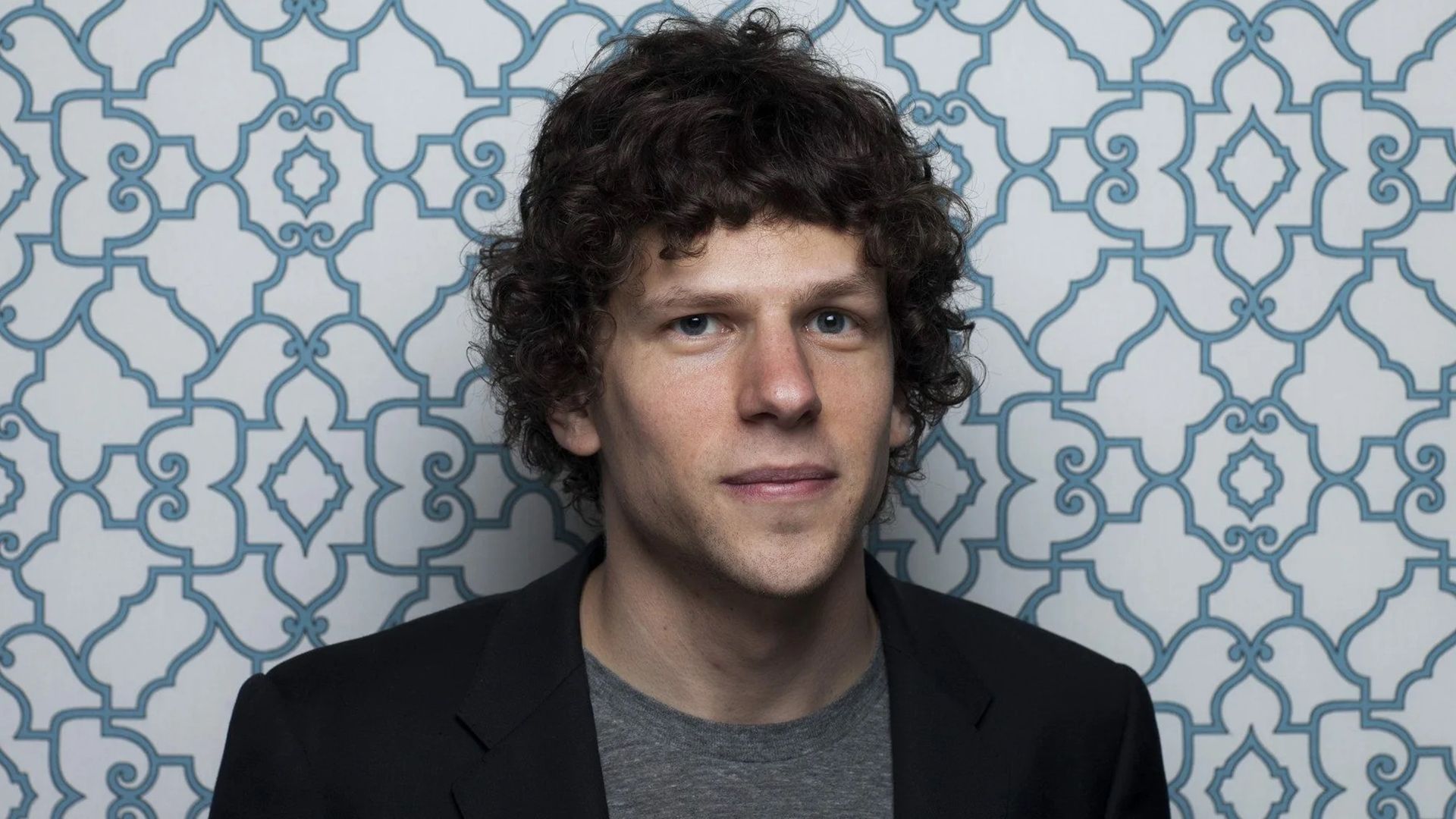 Actorul Jesse Eisenberg – Bărbat Balanță