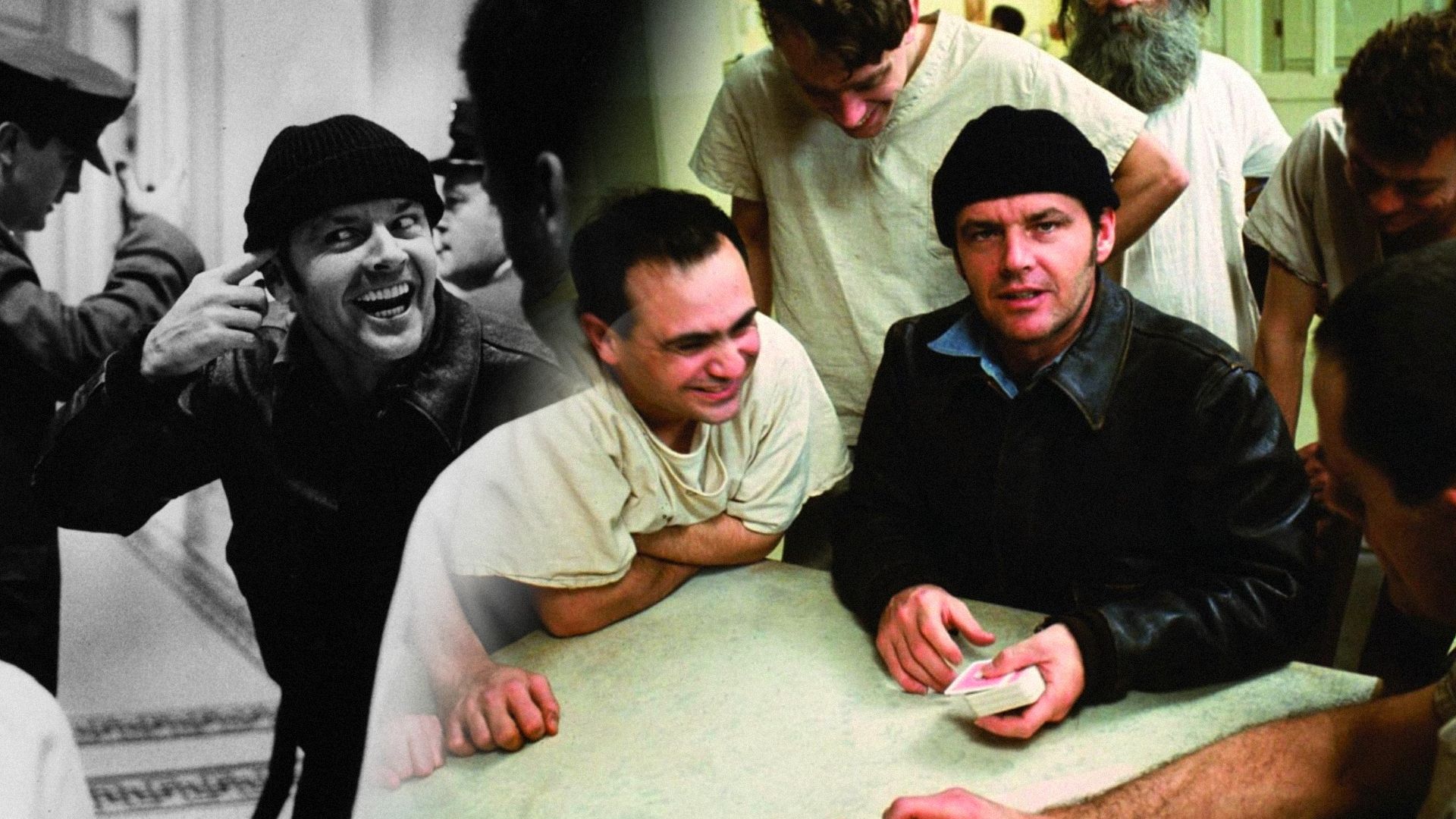 Actorul Jack Nicholson cu pălărie neagră stă cu cărțile în mână și zâmbește