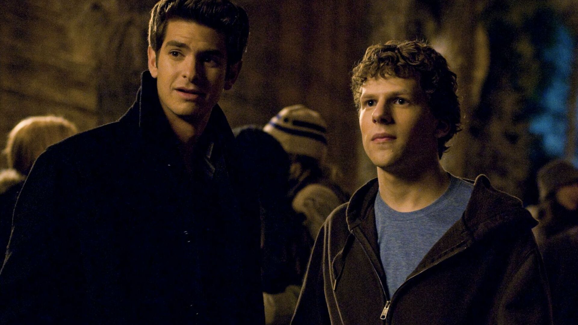 Andrew Garfield și Jesse Eisenberg în The Social Network