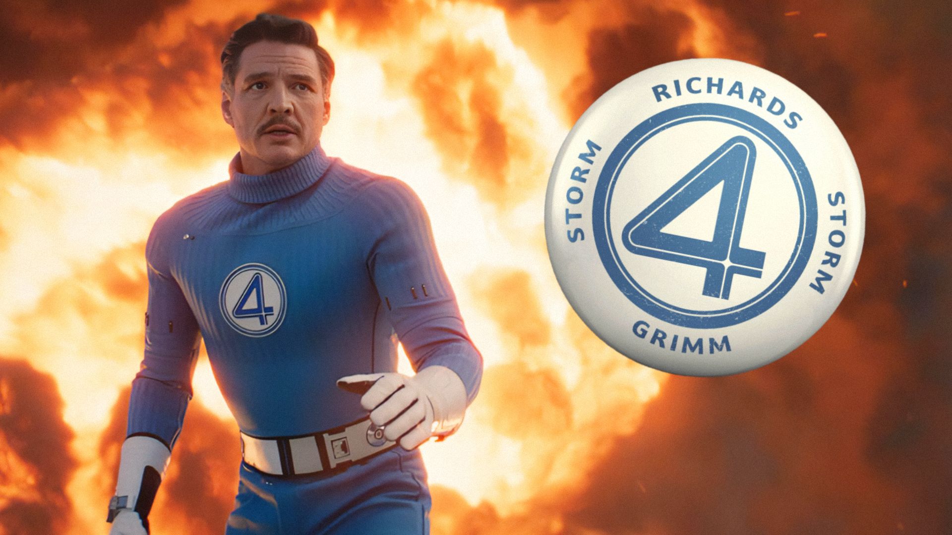 Actorul Pedro Pascal într-un costum de supererou albastru cu numărul 4 pe piept stă pe un fundal de foc