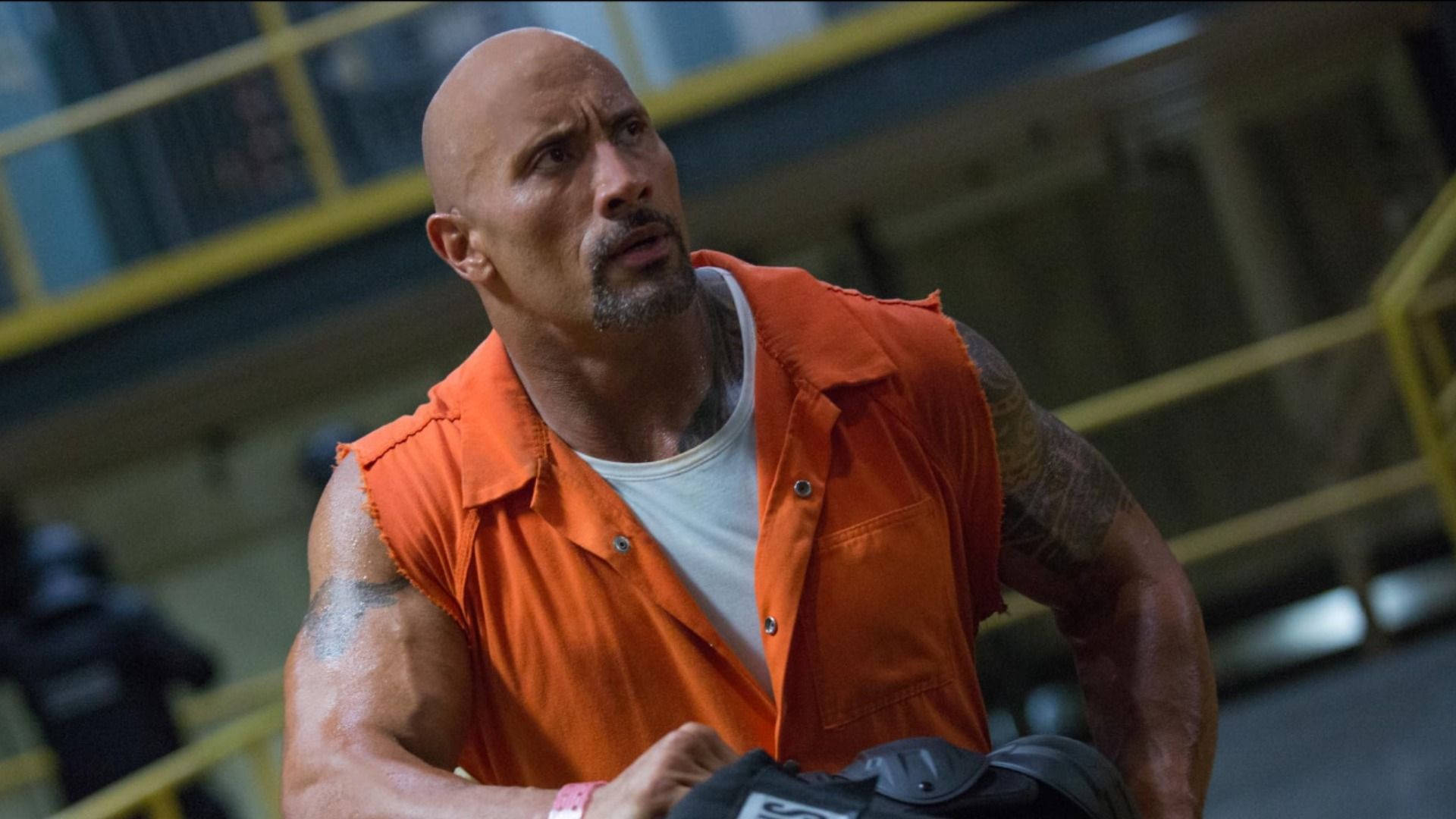 Nu l-am mai văzut niciodată pe Dwayne Johnson așa. Actorul îl va interpreta pe Chicken Man în noul film de la creatorul "The Smashing Machine"