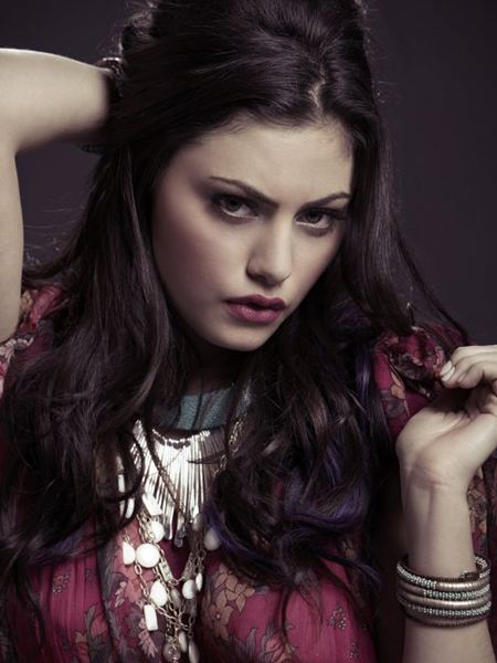 Fotografia Phoebe Tonkin 1