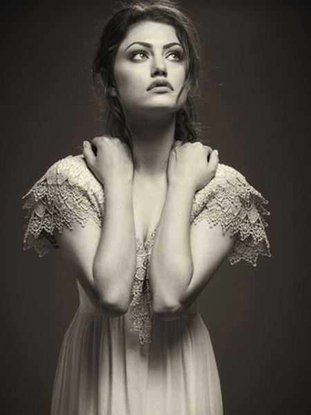 Fotografia Phoebe Tonkin 4